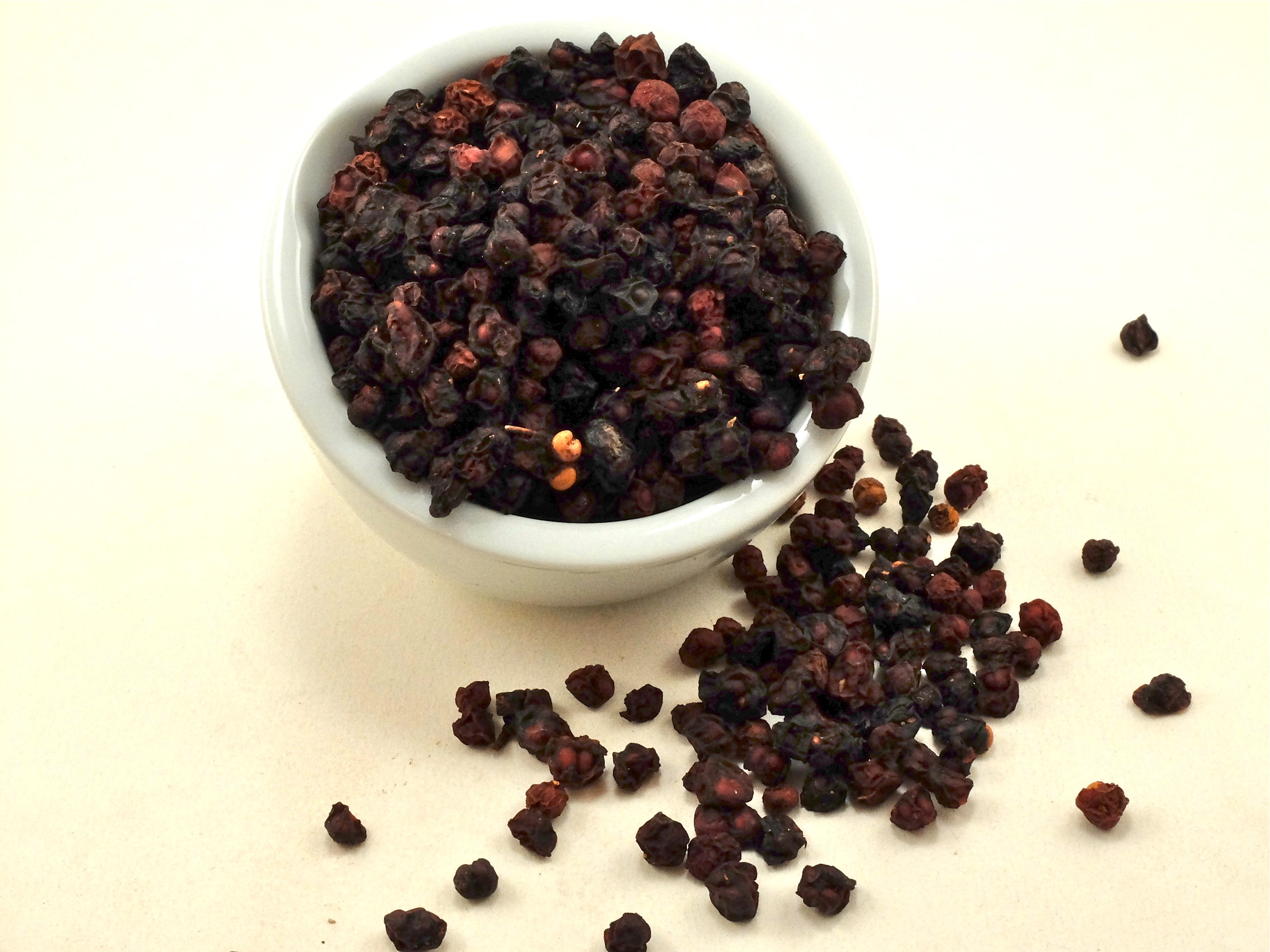 Schizandra Berries Whole